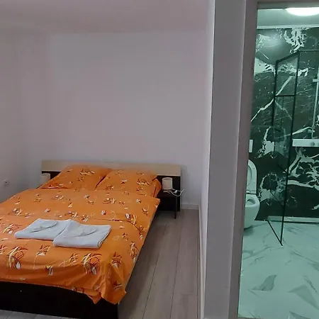 Antic House Guest house *